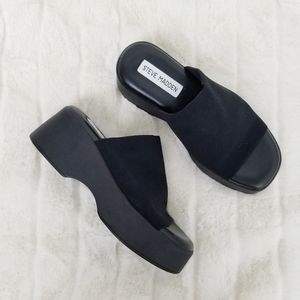 Steve Madden Y2K Slinky platform slide sandals